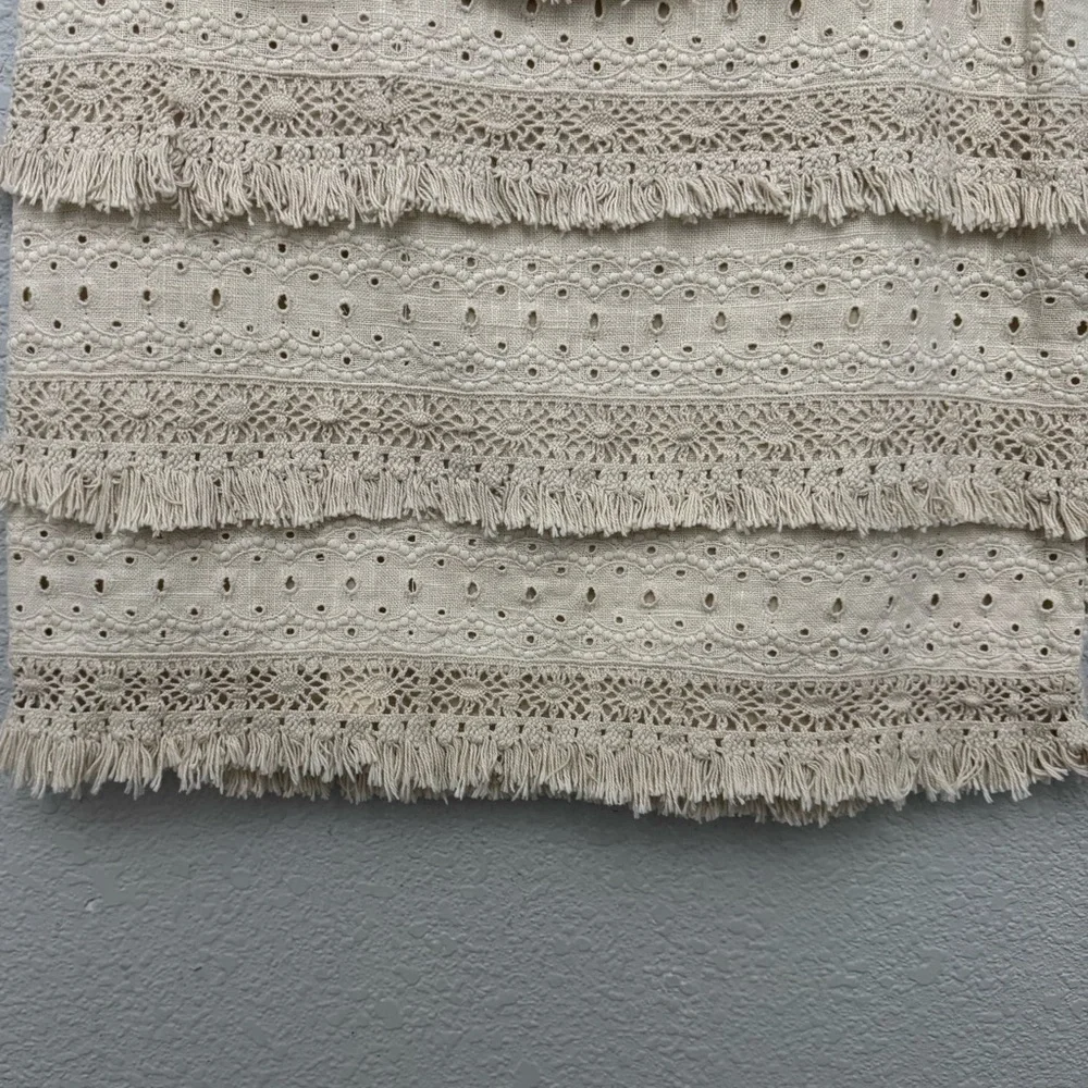 Anthropologie HD in Paris‎ Crochet Fringe Tiered Mini Boho Skirt Beige Size 2